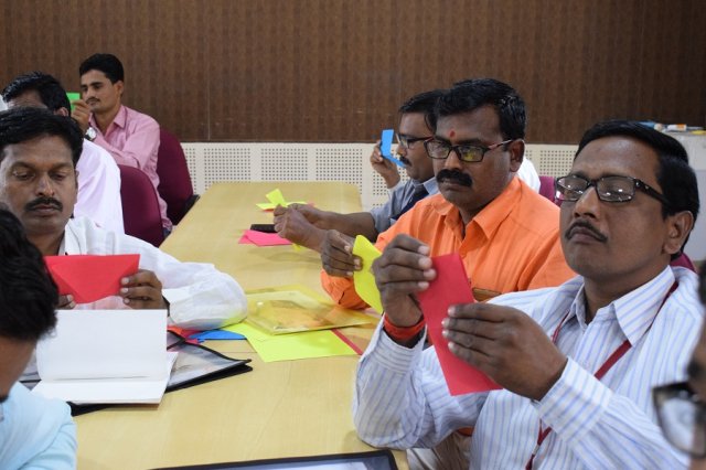 Folds का खेल है सारा.